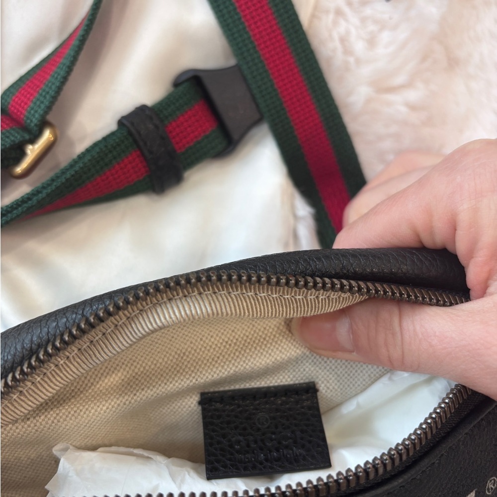 Brand New GUCCI Logo Printed Small Black Belt Bag Fanny Pack Sz 115 - Picture 6 of 6